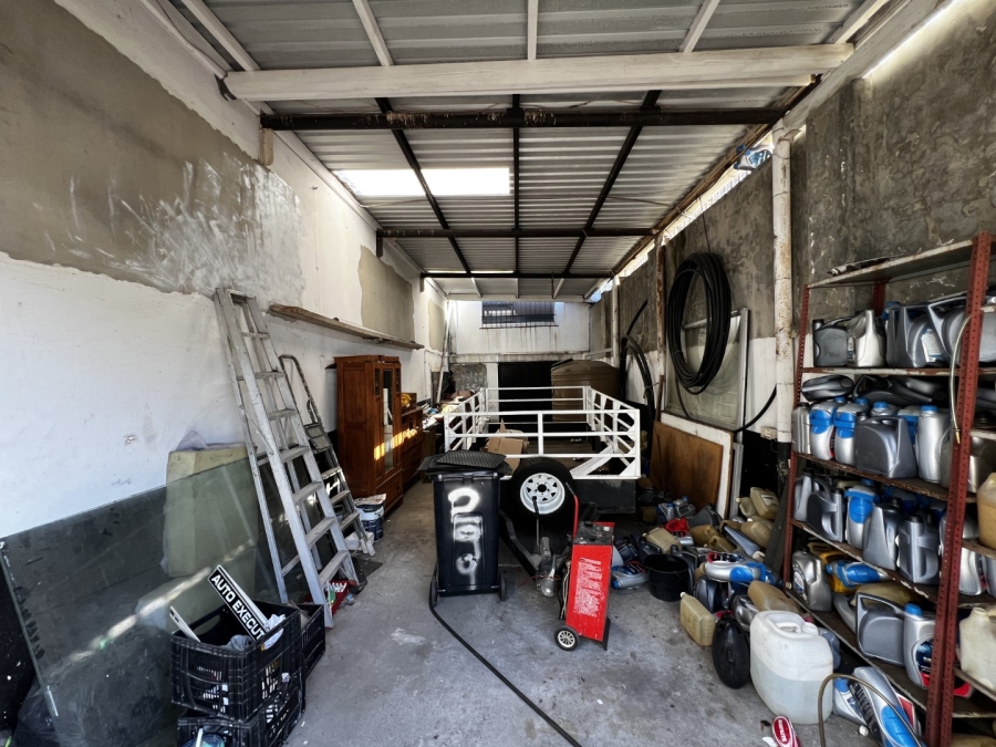 Commercial Property for Sale in Parow East Western Cape